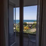 Maritim Amelia 5*