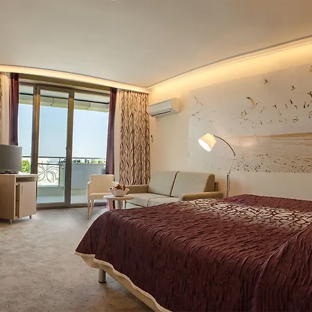 Maritim Amelia 5* 알베나