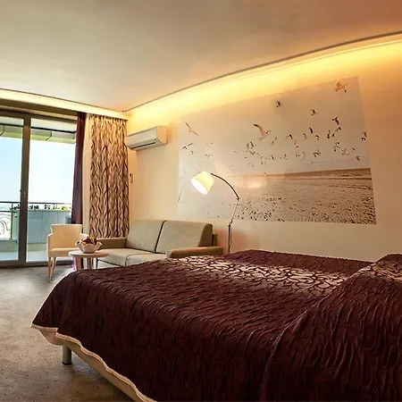 호텔 Maritim Amelia 5*