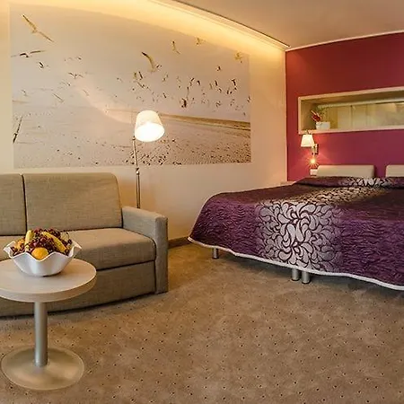 Maritim Amelia Hotel 5*