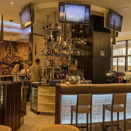 Hotell Maritim Amelia 5*