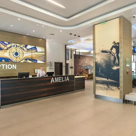 Maritim Amelia 알베나