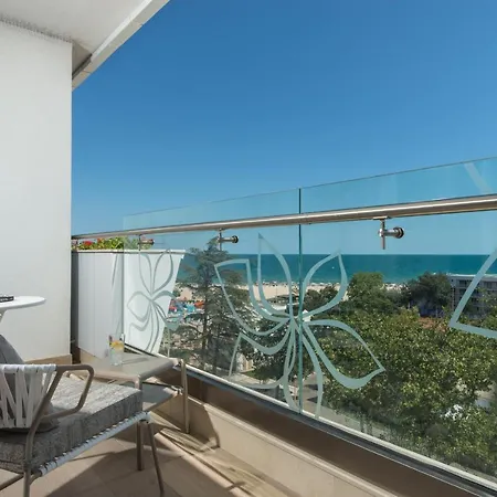 Maritim Amelia Hotell 5*