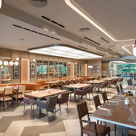 Maritim Amelia Hotel 5*