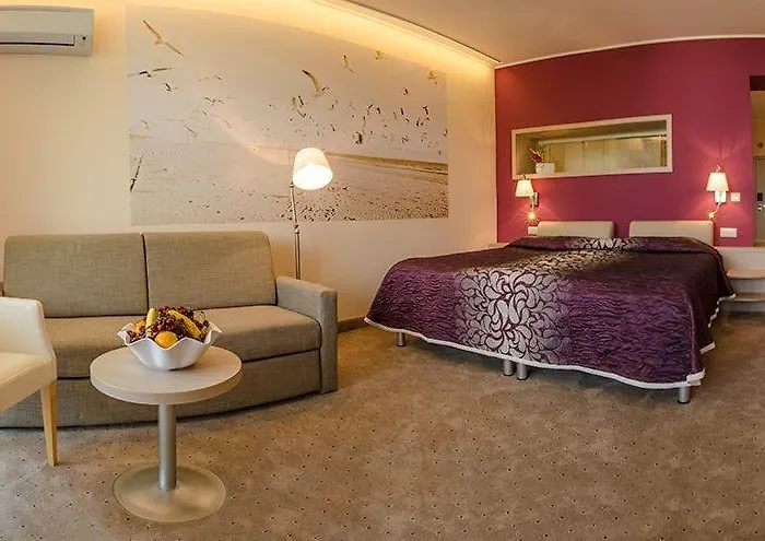 Maritim Amelia מלון 5*