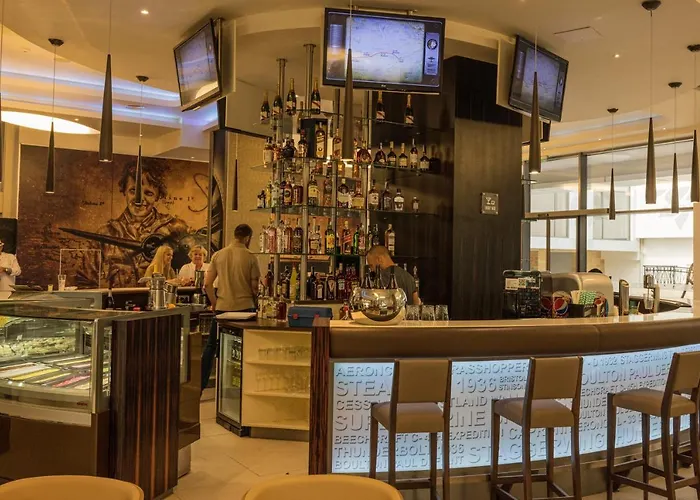 מלון Maritim Amelia 5*