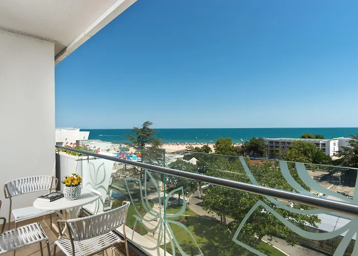 מלון Maritim Amelia