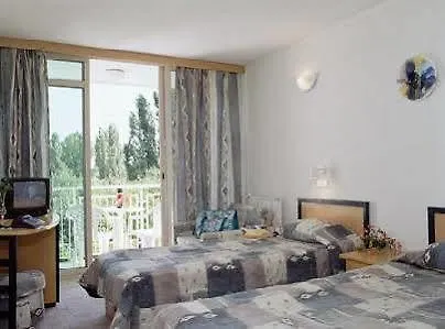 מלון Maritim Amelia 5*